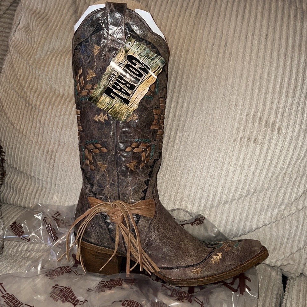 Corral Vintage Boots - perfect for those country concerts!